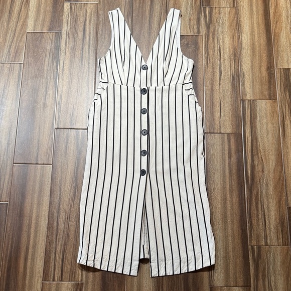 Topshop Black and White Button-Front Dress - Picture 4 of 14